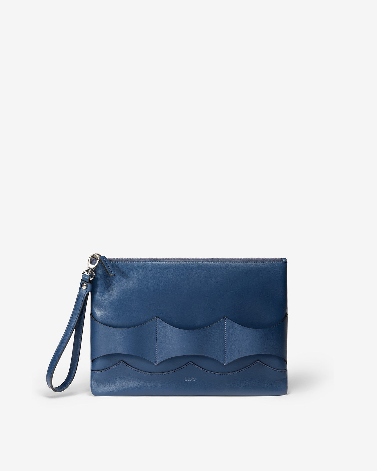 Flow Pouch Medium in calfskin