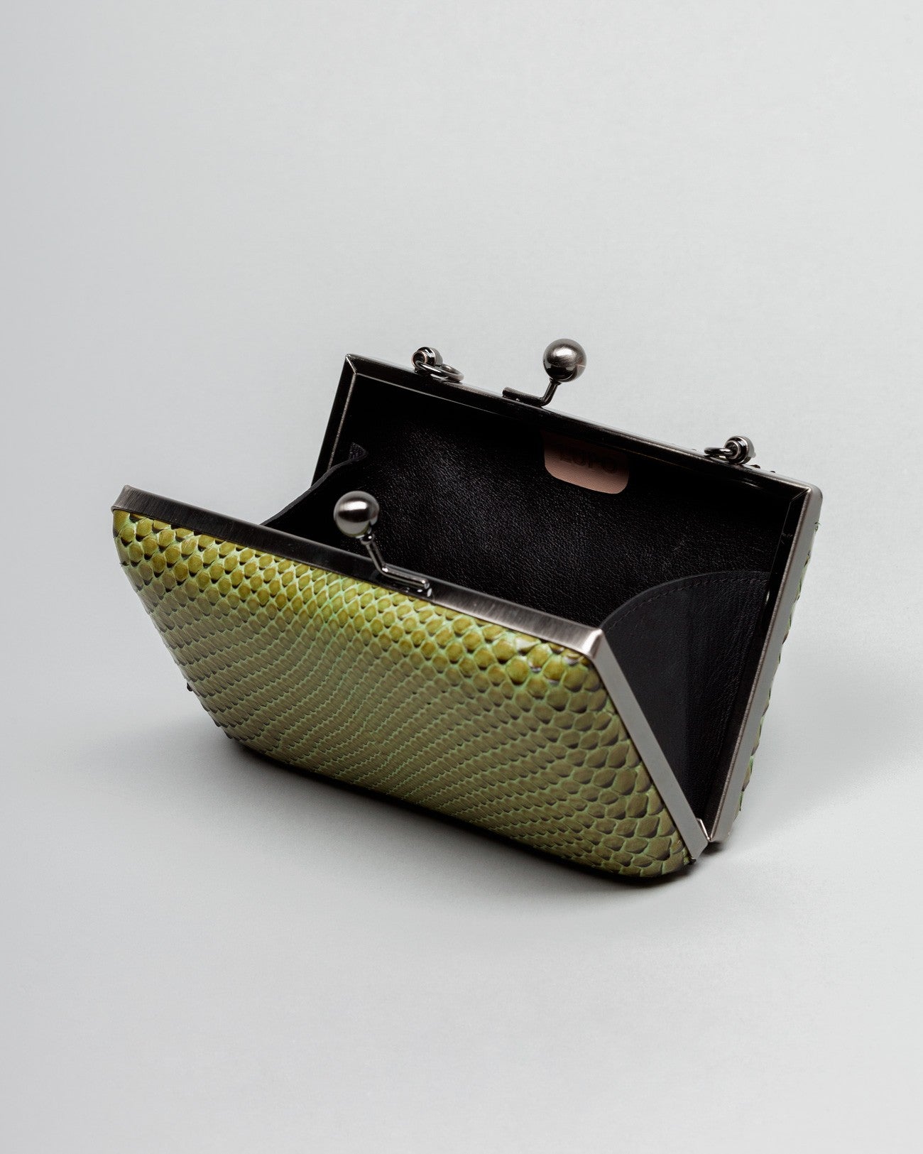 Clutch Exótico