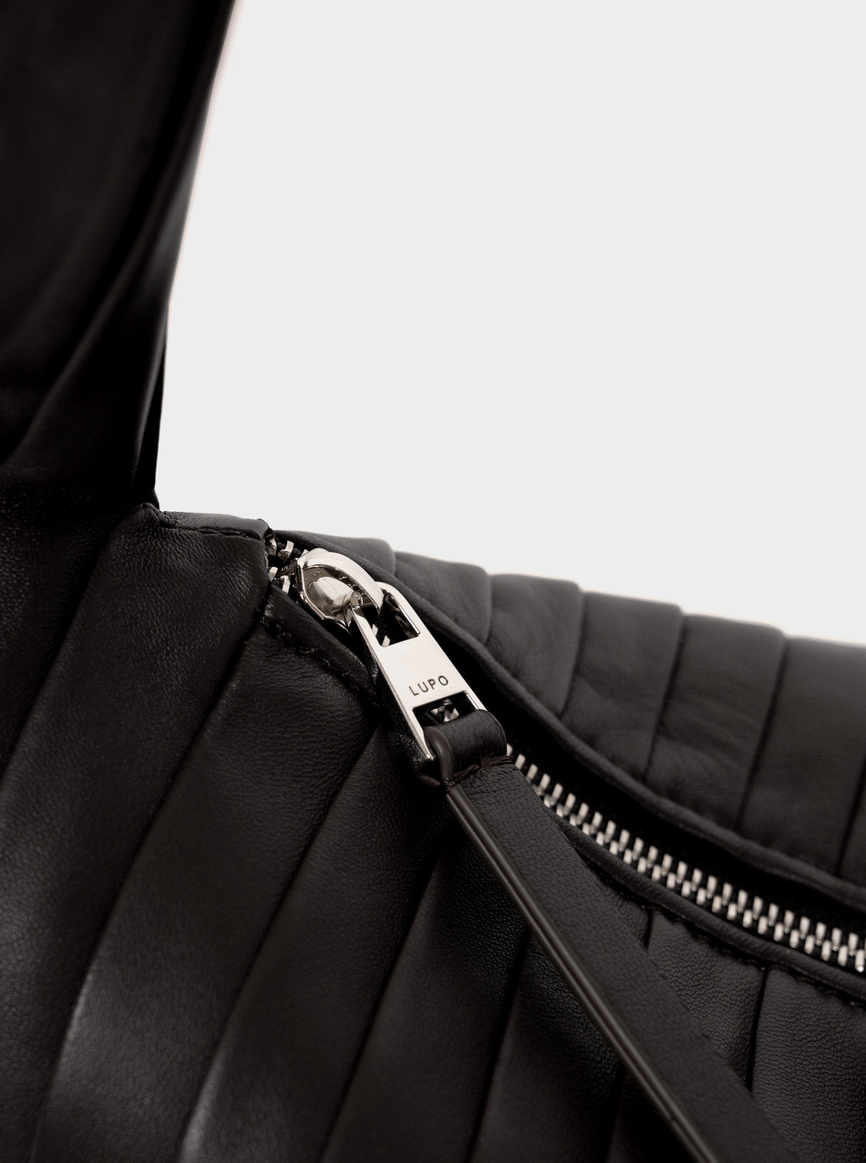 Pleated Bag | プリーツ レザーバッグ | LUPO Barcelona